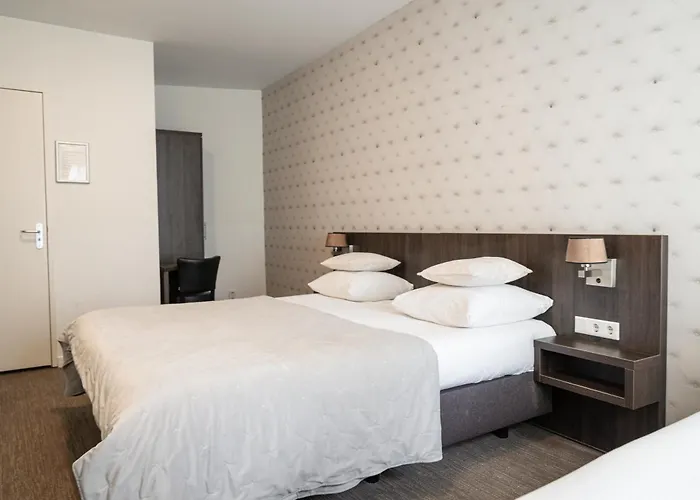 Отель Het Hart 3*